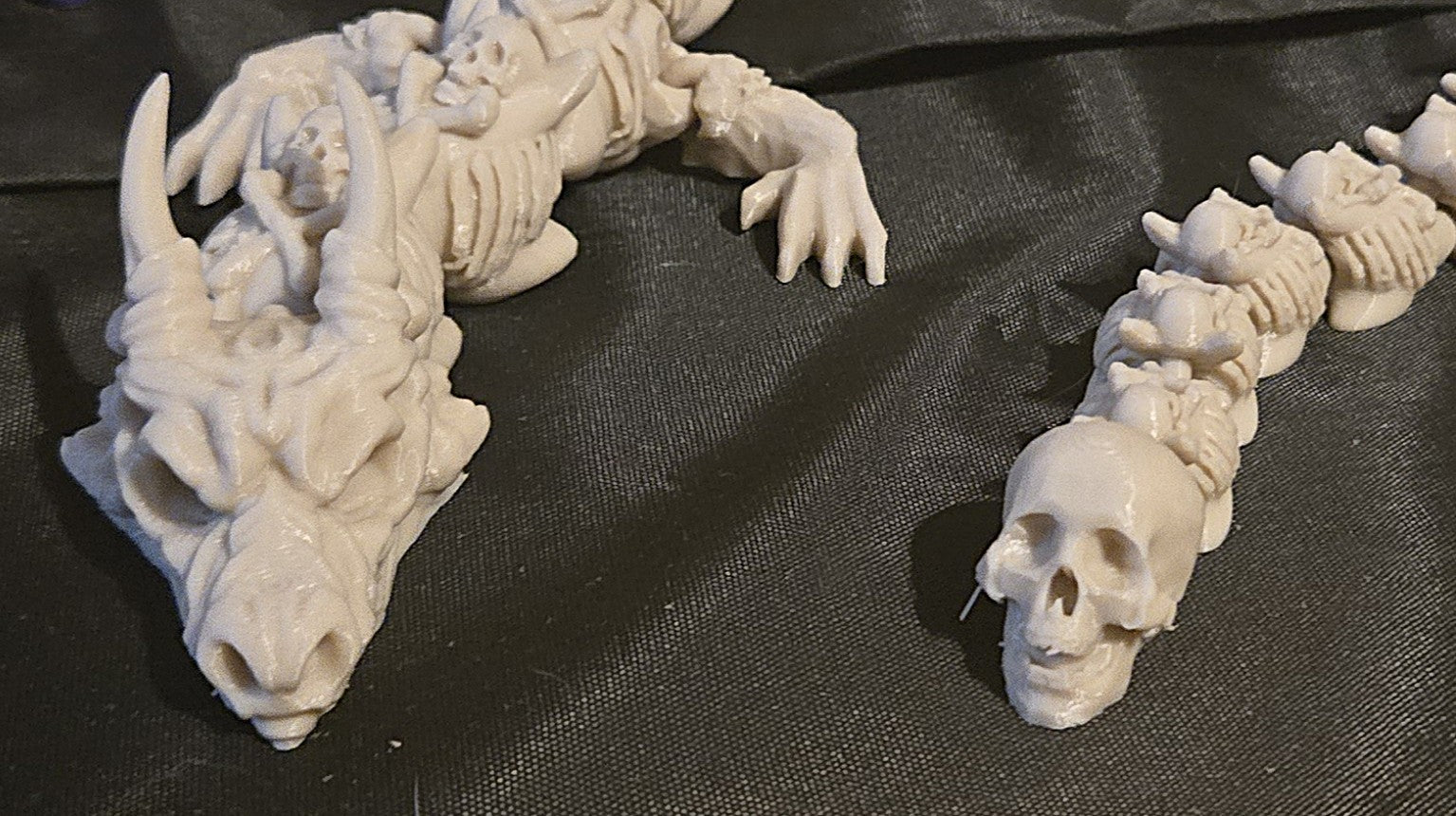 Articulated Bone Dragon – Gothic Fantasy Collectible